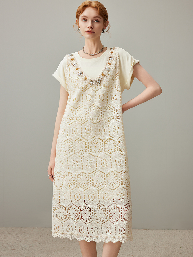 ロングワンピース レース 六角模様刺繍装飾ロングワンピース