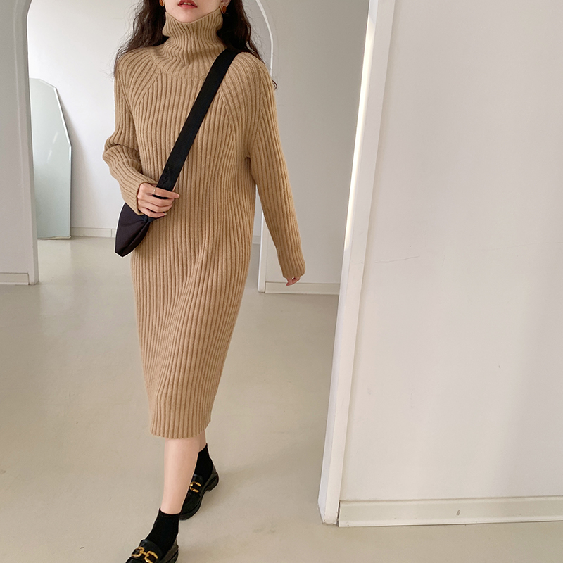 ロングワンピース タートルネック リブ編みニットタートルネックロングワンピース