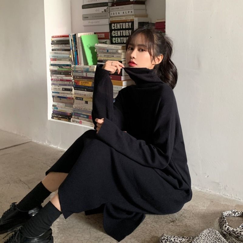 ロングワンピース タートルネック 上品な首もと暖か長袖ニットロングワンピース