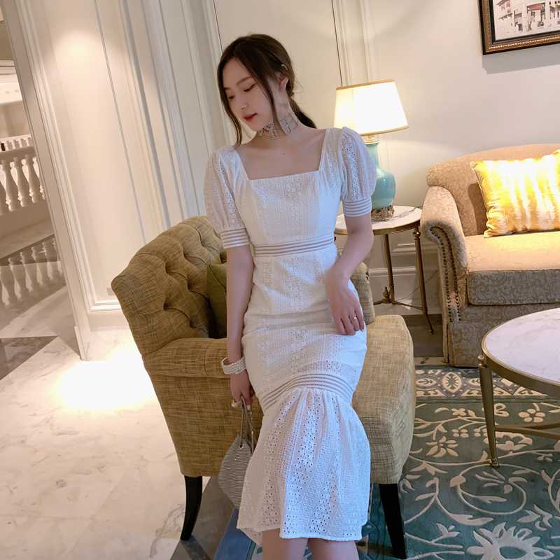 スクエアネックで洗練された大人スタイルに！ロングワンピースおすすめ5選