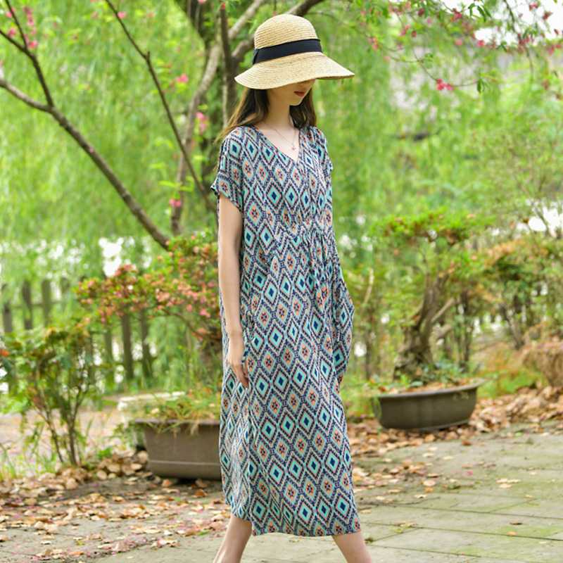 1日中心地よい！エスニックロングワンピースで叶うリラックススタイル5選