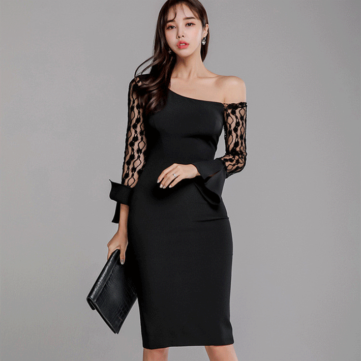 ロングワンピース 黒レース袖フォーマルドレス 肩出し長袖ワンピース