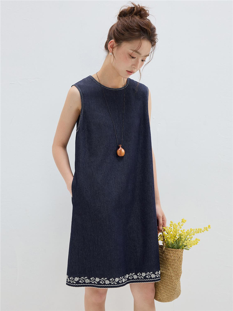 ワンピース レース 刺繍裾デニムノースリーブワンピース