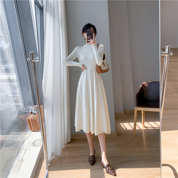ロングワンピース ニット 上品シルエット リブ編みフレアワンピース