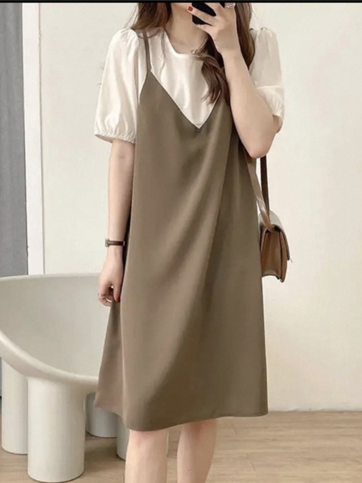 ロングワンピース キャミ 重ね着風細身肩紐ひざ丈ゆったりワンピース