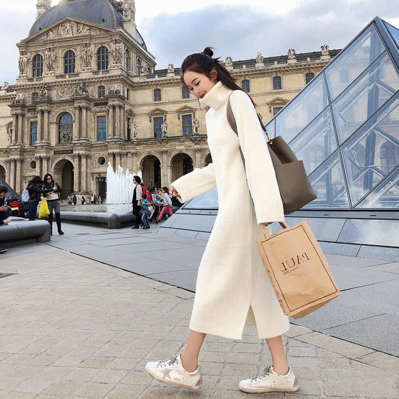 ロングワンピース タートルネック リブ編み首元ゆったりニットロングワンピース