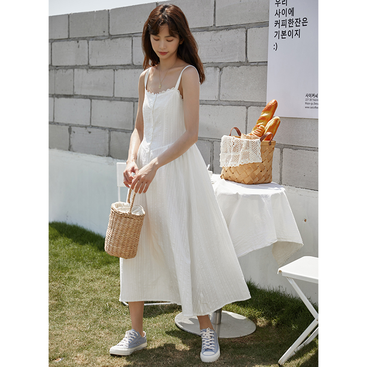 ロングワンピース キャミ 刺繍レース装飾のエレガントキャミソールワンピース