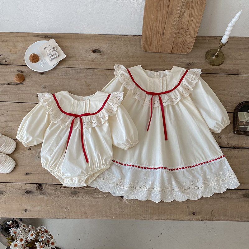 ロングワンピース ベビー姉妹お揃い長袖ロンパース＆ワンピース赤縁レース襟