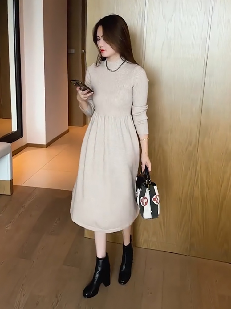 ロングワンピース ニット 上品リブ切替ハイネックニットワンピース