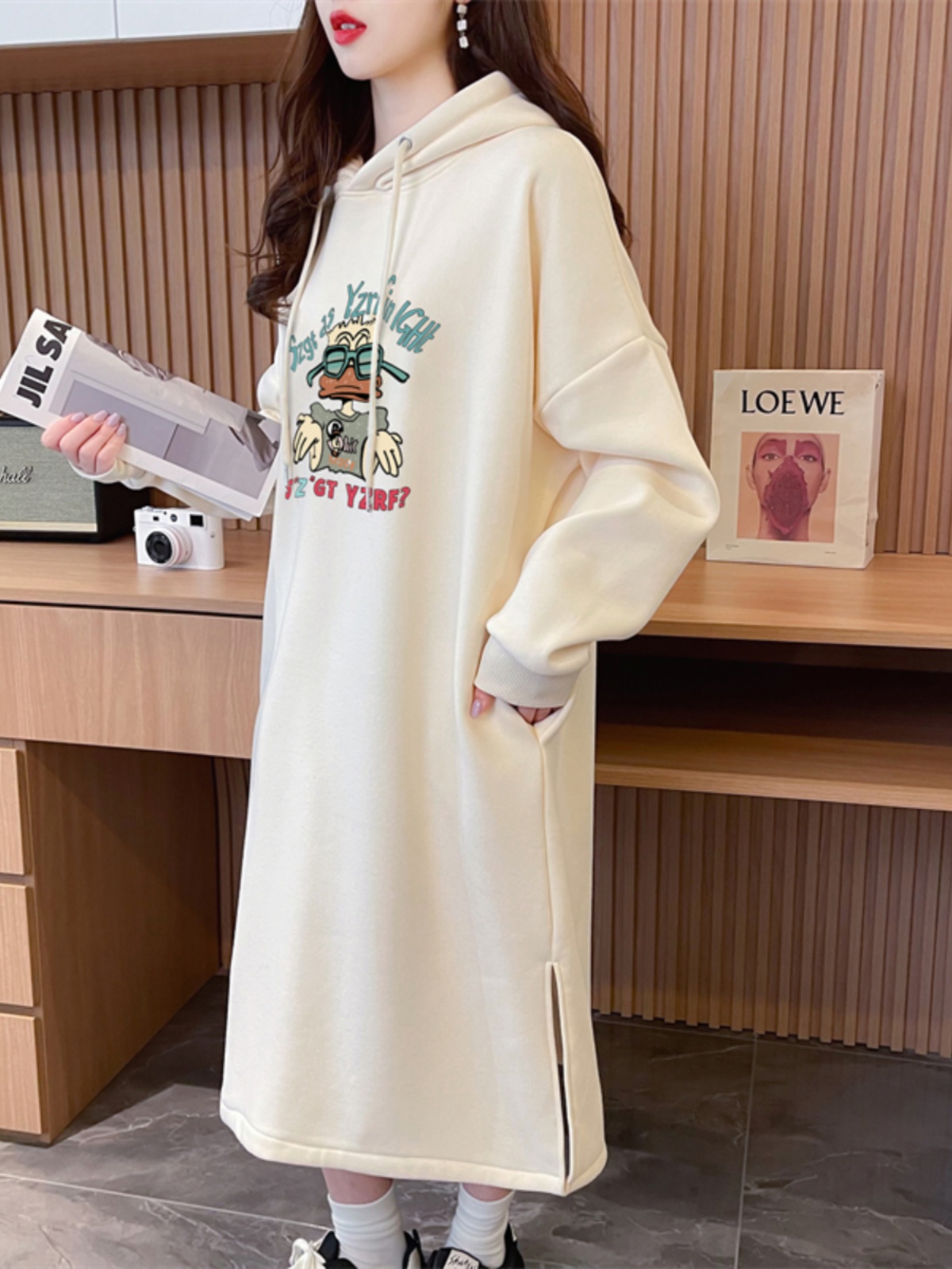 ロングワンピース スウェット ゆったりキャラクターパーカーワンピース