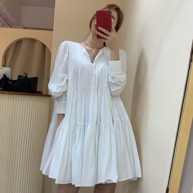 ロングワンピース フリル付き深めブイネックシャツワンピース