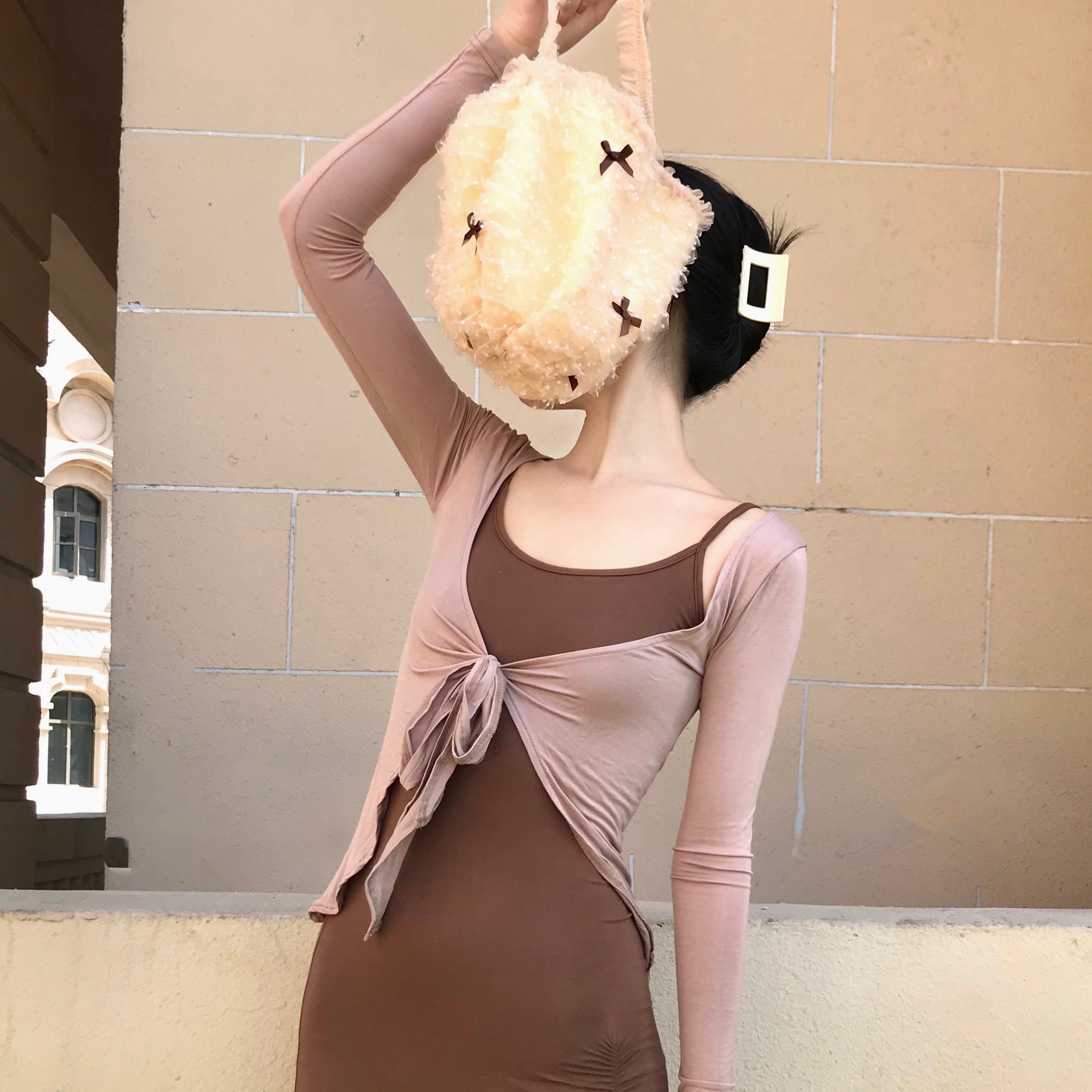 https://fulmo-img-server.com/lopina/46b49f01-56c0-4e29-9900-5db069083485.jpg