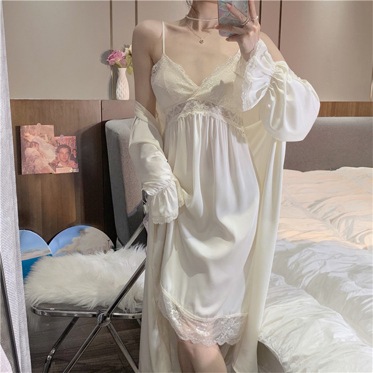 ロングワンピース 透かし彫りレース キャミ型ネグリジェ ガウン付き