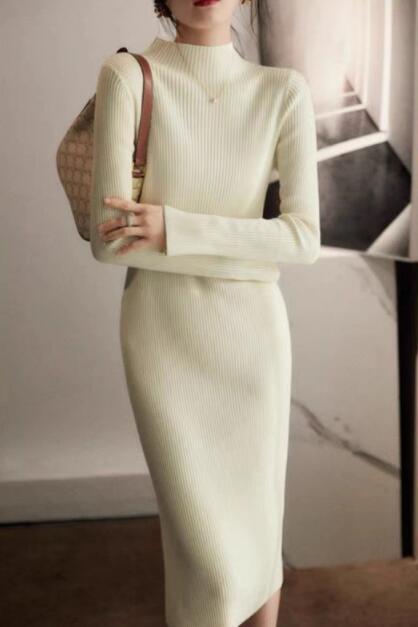 ロングワンピース 秋冬新作タイトニットワンピース上品長袖４色展開