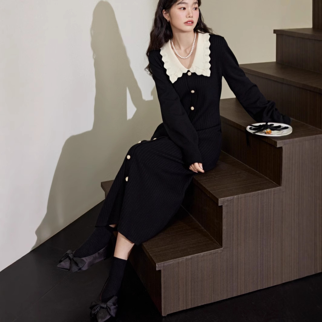ロングワンピース フリル襟レトロニットワンピース