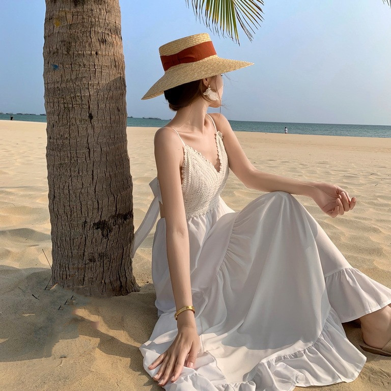 白いキャミロングワンピース リゾート夏用フレア型ワンピ