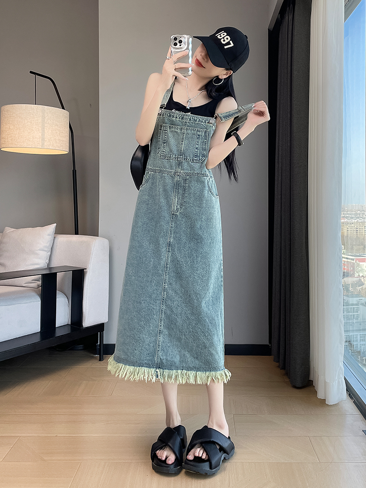 ワンピース デニム 裾フリンジサロペットワンピース