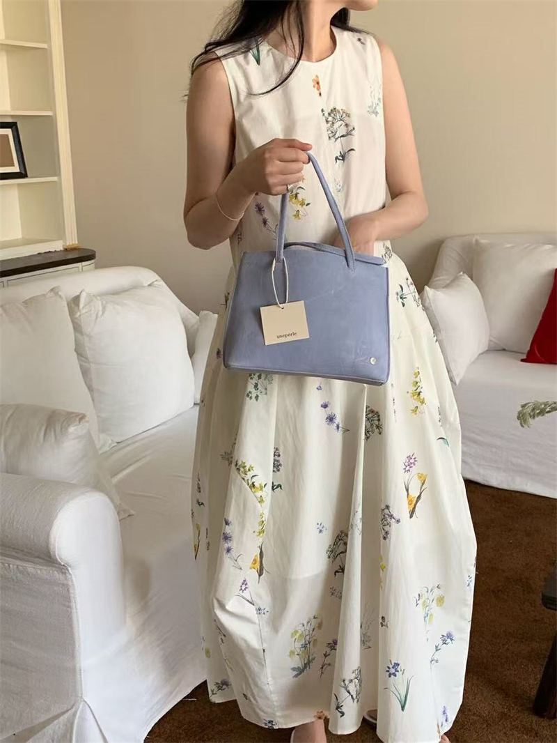2025年春夏新作 花柄ノースリーブロングワンピース
