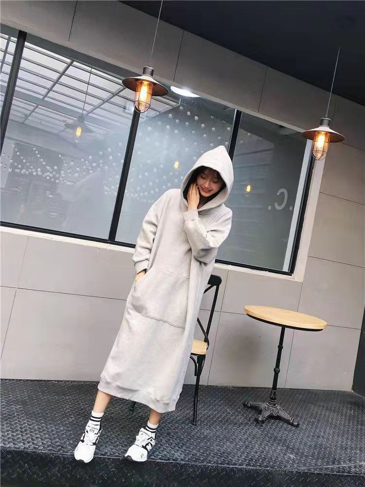 ロングワンピース ゆったりフーディーマキシ丈ワンピース