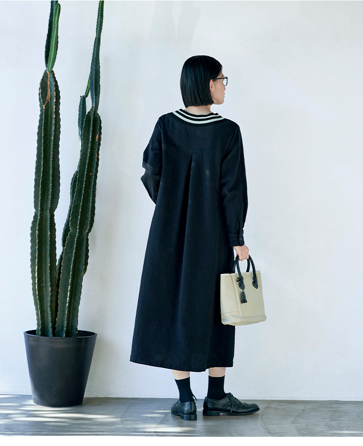 ロングワンピース 学院風ラインニットロングワンピース