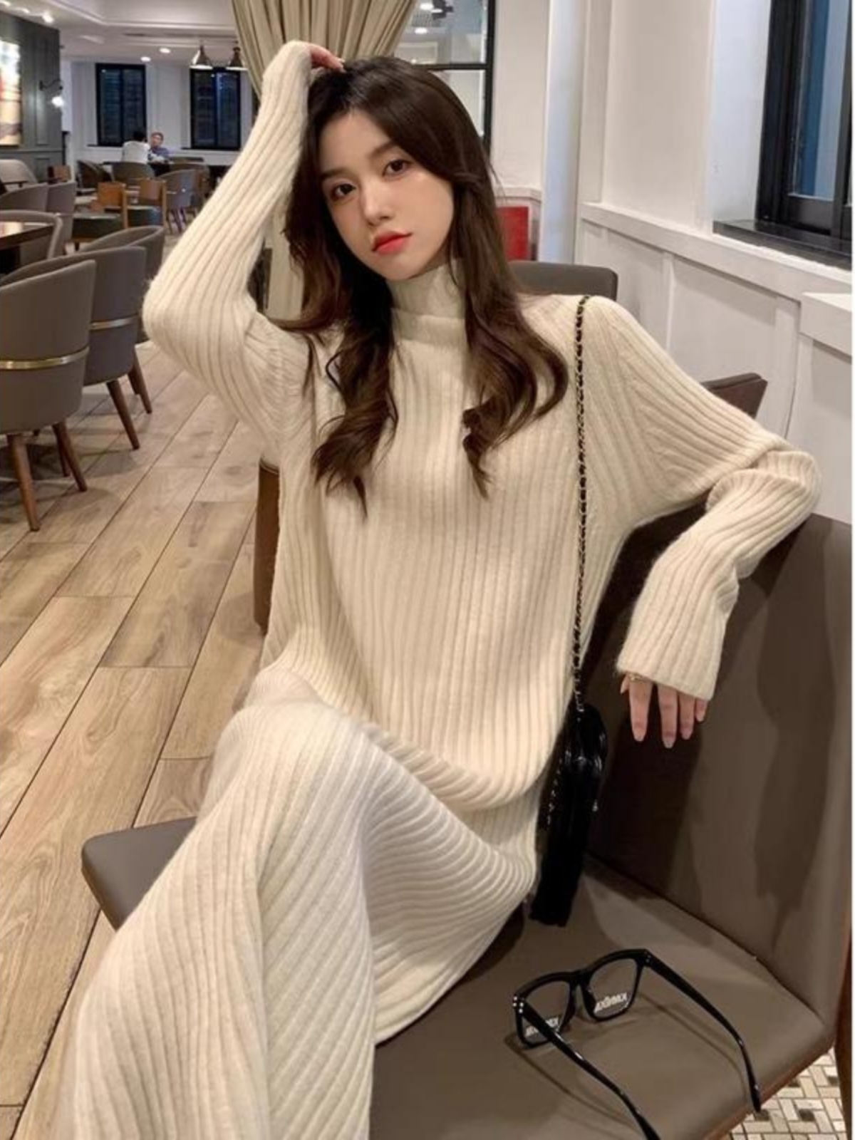https://fulmo-img-server.com/lopina/82c499d2-68d7-471a-9595-3fac58633578.jpg