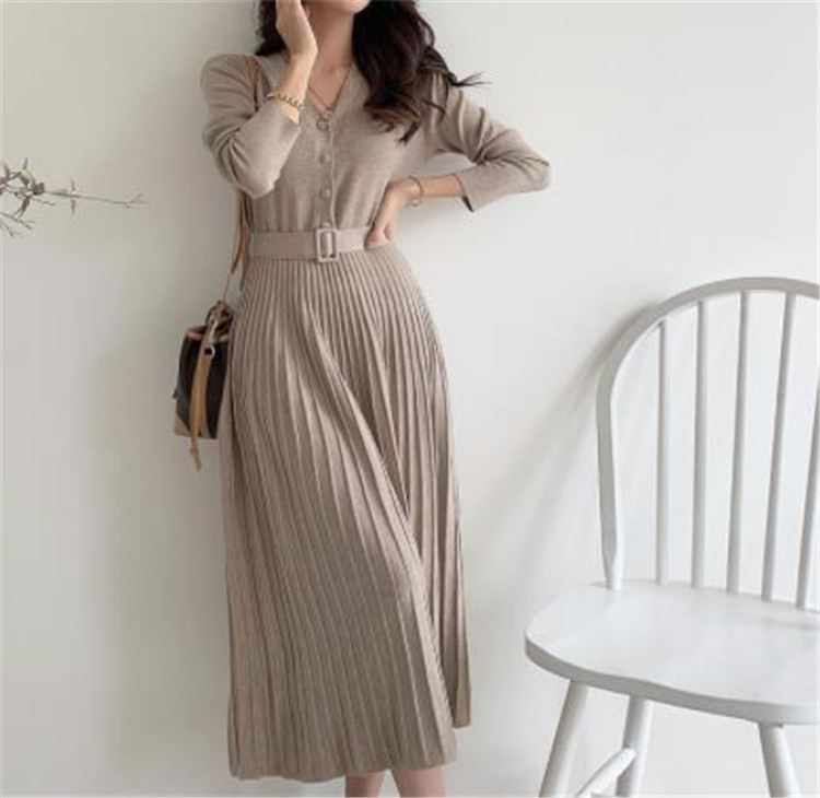 ロングワンピース 大人可愛いプリーツニットワンピース長袖ベルト付き