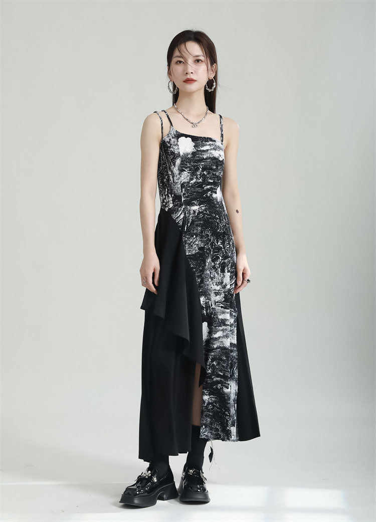 ロングワンピース モノトーン柄キャミワンピース 上品スリムロング丈