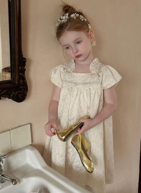 キッズ女の子花柄ロングワンピース袖付き九〇から一三〇センチ