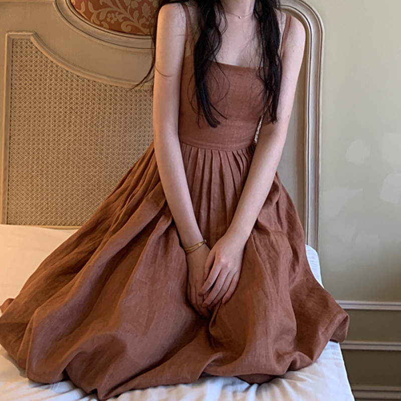 ロングワンピース 上品な胸元切り替えプリーツスカートキャミソールワンピース