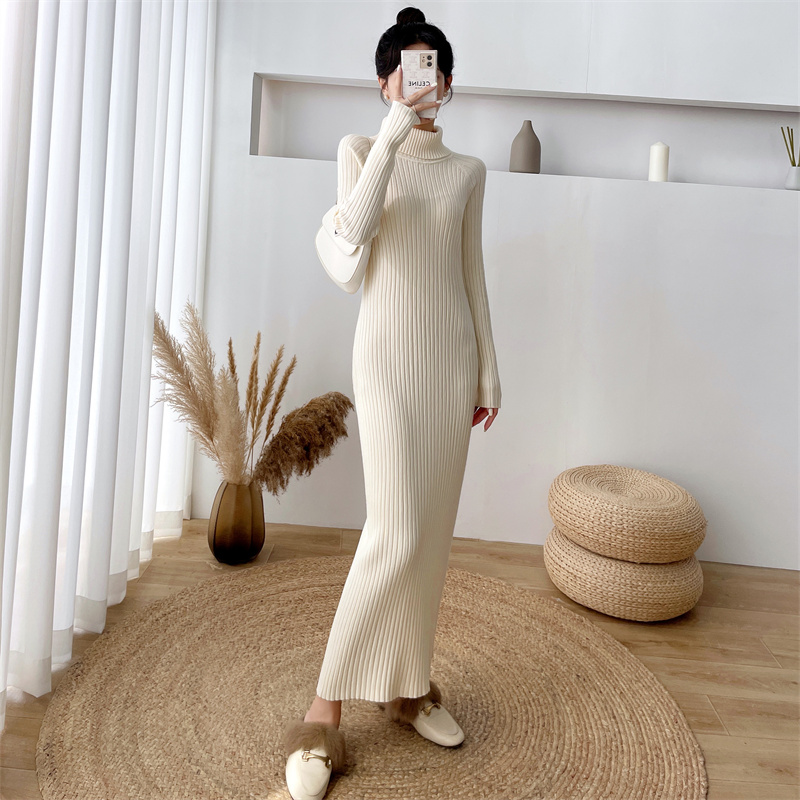 ロングワンピース タートルネック 縦織りリブ編み高襟ロング丈ニットワンピース