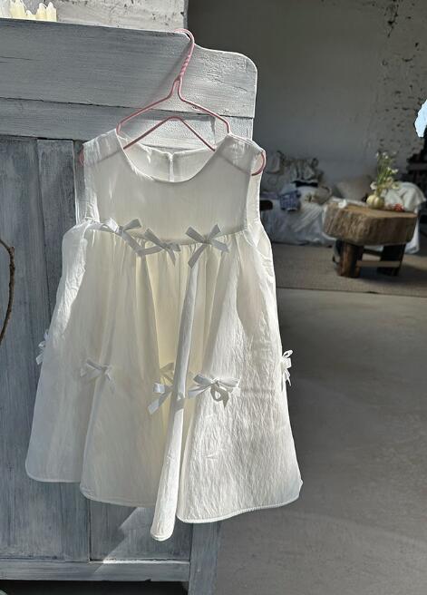 キッズ白色ロングワンピース リボン付き女児用90-150センチ