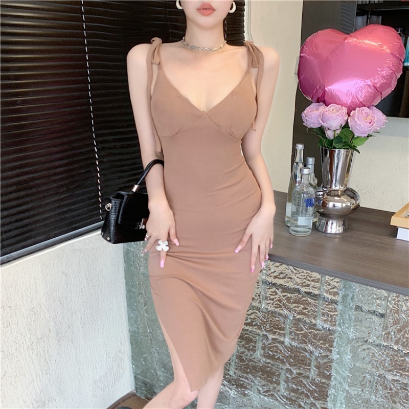 ロングワンピース キャミ 肩紐リボン付きブイネック美シルエットロングキャミソール