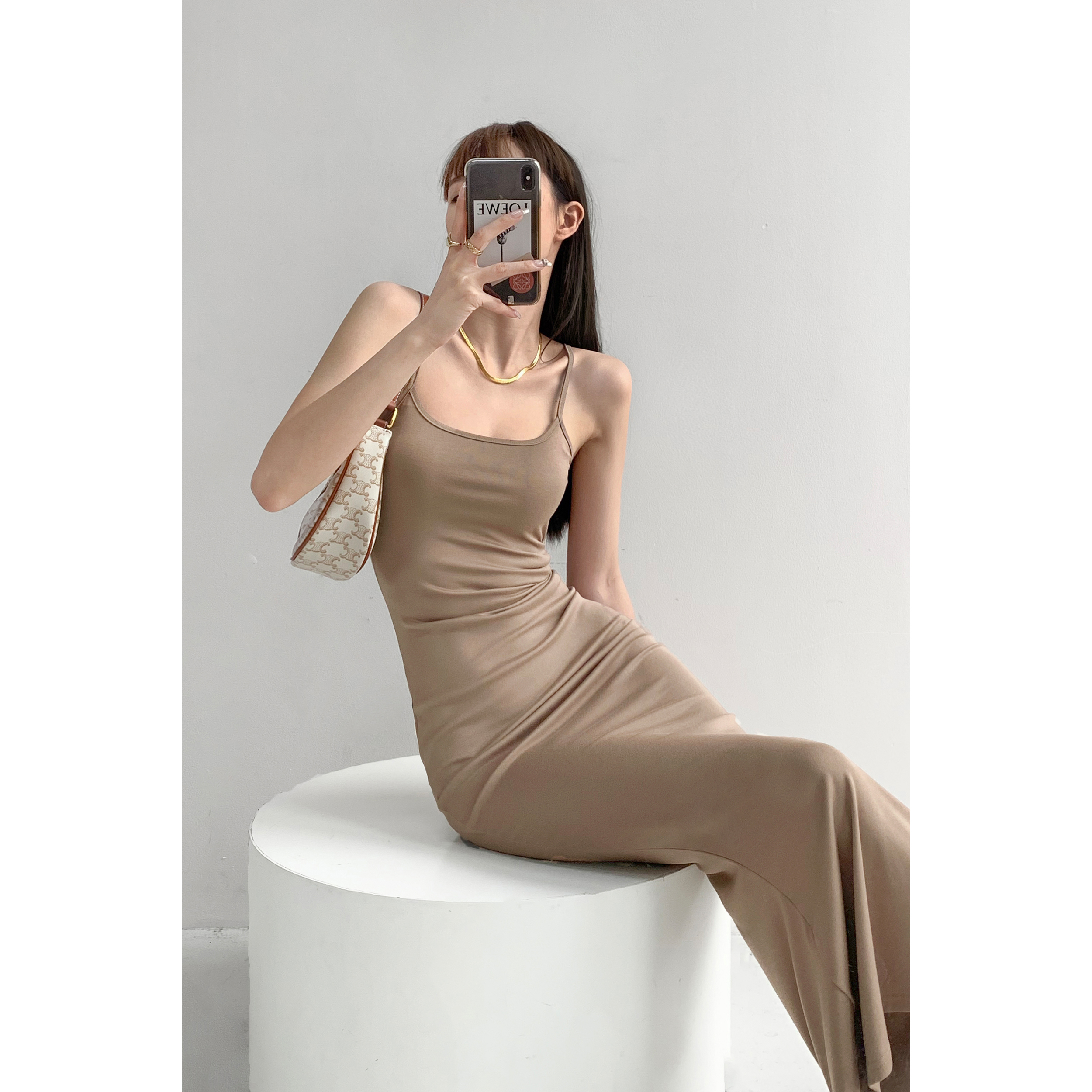 ロングワンピース キャミ 細身シルエット美ライン肩紐調整可能キャミソールワンピース