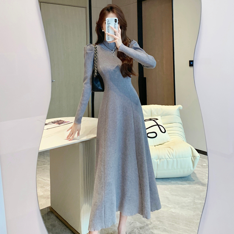 ロングワンピース ニット 優美なシルエット立ち襟ロングニットワンピース