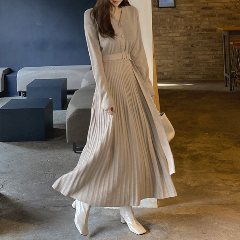 ニット素材プリーツロングワンピース ハイウエストベルト付き