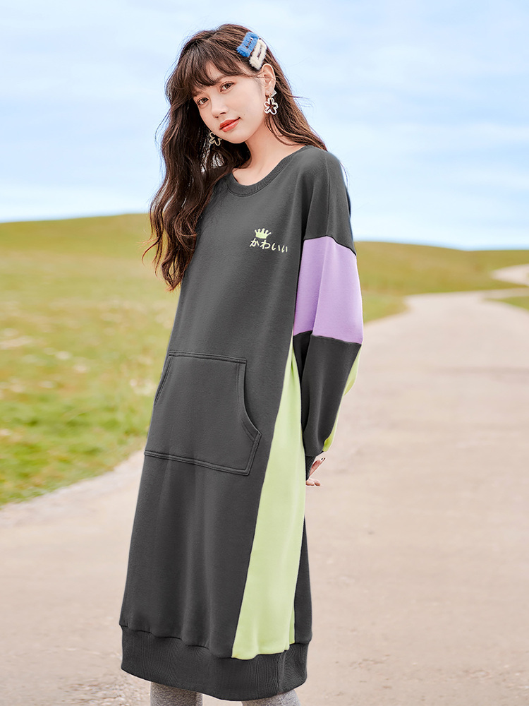 ワンピース スウェット 王冠刺繍付き配色ワンピース