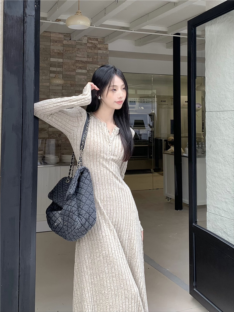 ロングワンピース リブ編みロマンチックワンピース