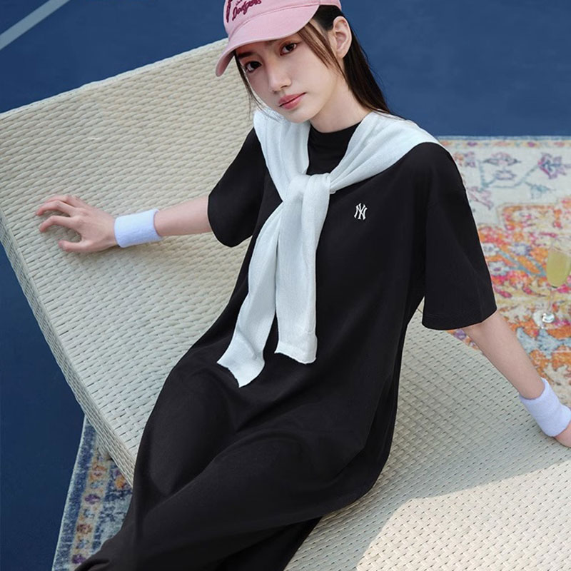 ロングワンピース スウェット シンプル刺繍入りゆったりワンピース