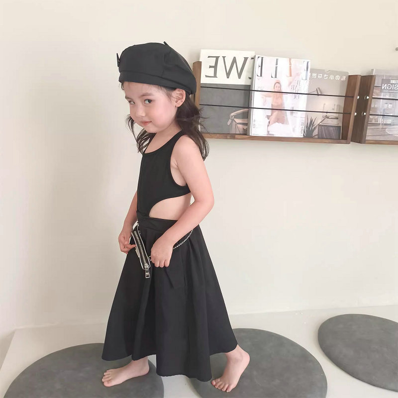 キッズ韓国風背中開きロングワンピース黒夏用