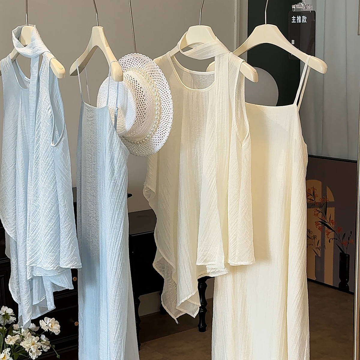 ロングワンピース おしゃれなノースリーブワンピース レディース 夏向け 3色展開