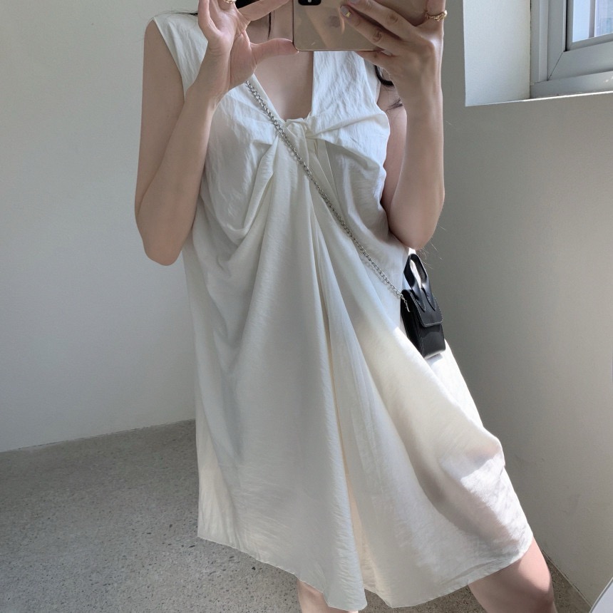 韓国風ノースリーブロングワンピース上品個性的夏新作