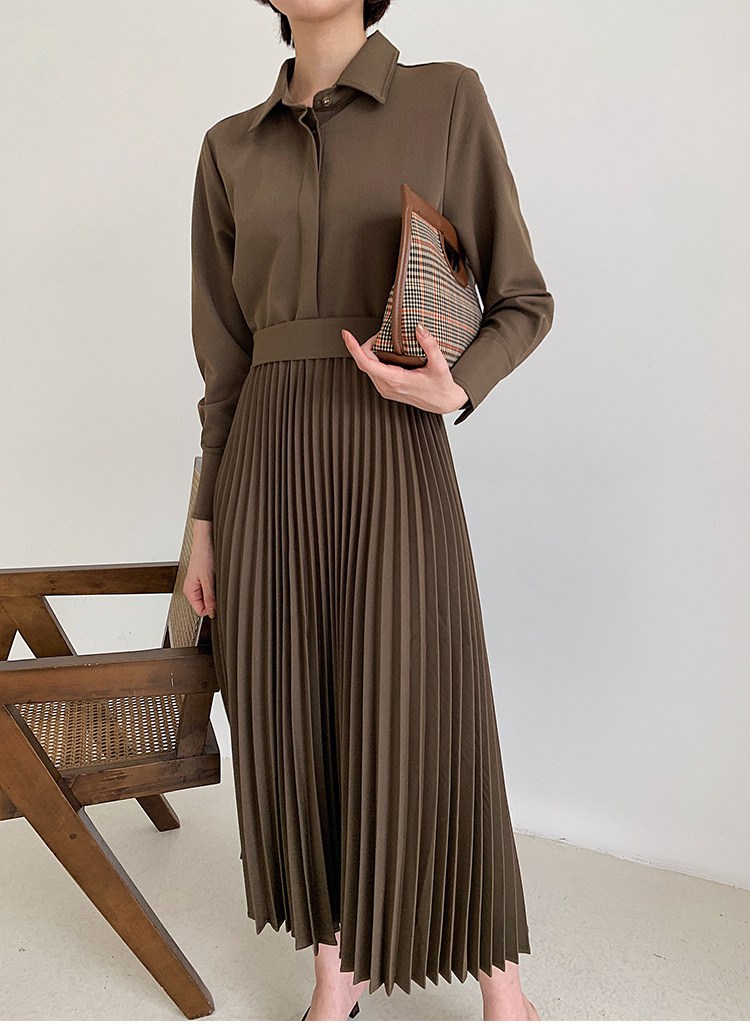 上品シャツ襟プリーツ切替ロングワンピース