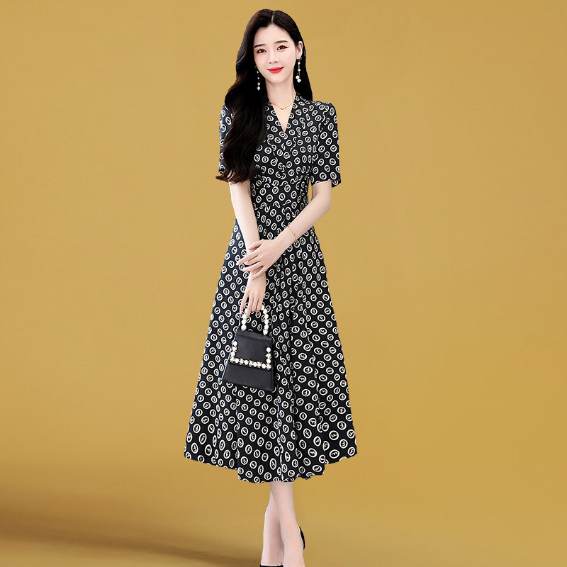 ロングワンピース シャツ チェーン柄プリント五分袖シャツワンピース