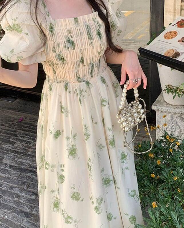 花柄フレアロングワンピース 婦人服 お洒落 二色展開