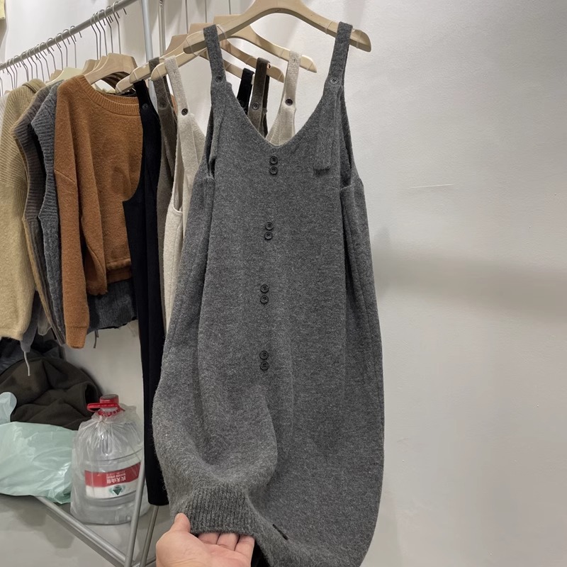 ロングワンピース ニット編みキャミワンピース 韓国風 前ボタン 5色展開