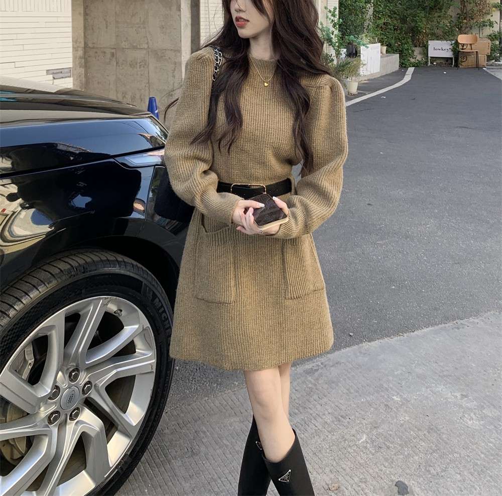 ロングワンピース ゆるふわベルト付きニットワンピース