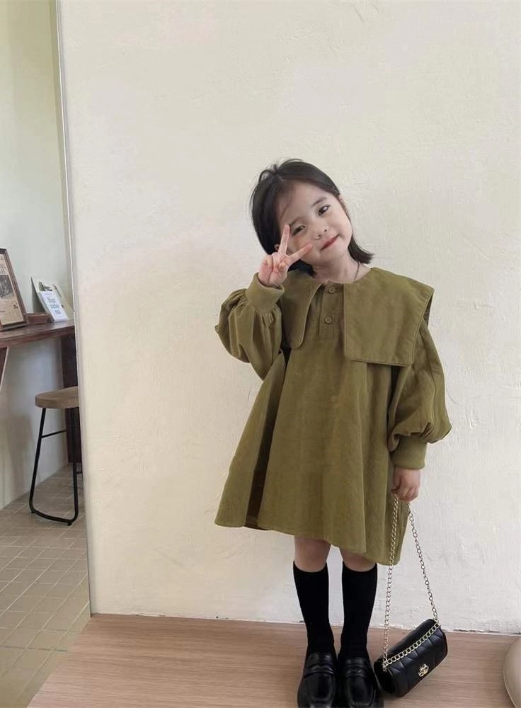 キッズ女の子 大きな襟が可愛い長袖ロングワンピース
