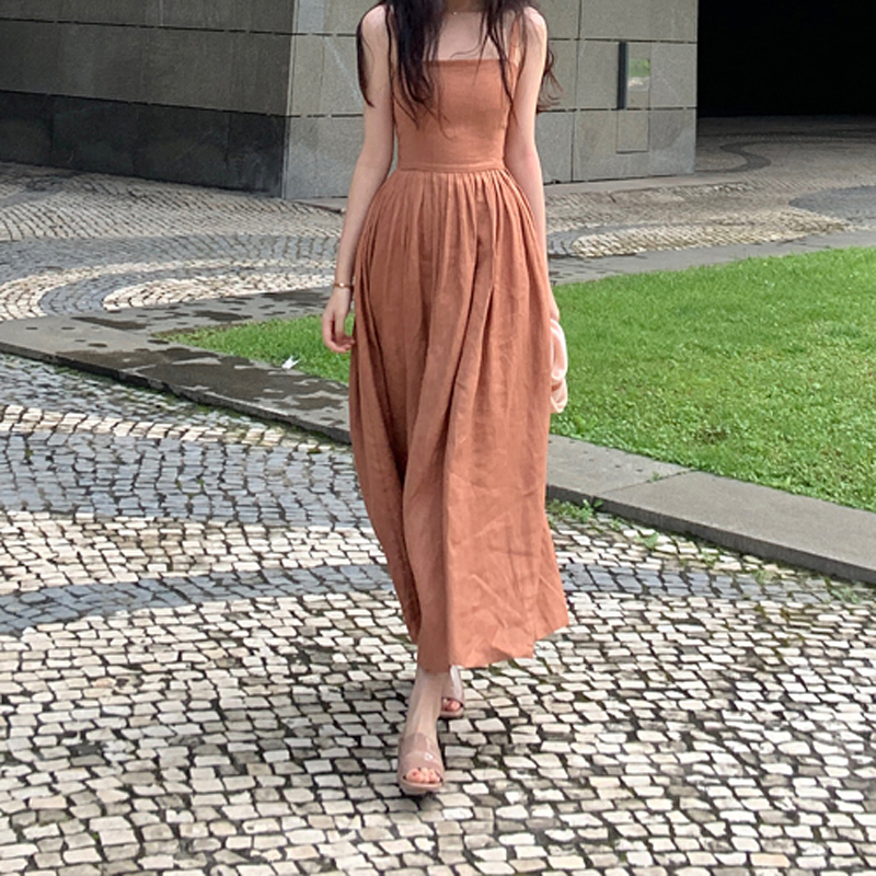 ロングワンピース 上品な胸元切り替えプリーツスカートキャミソールワンピース