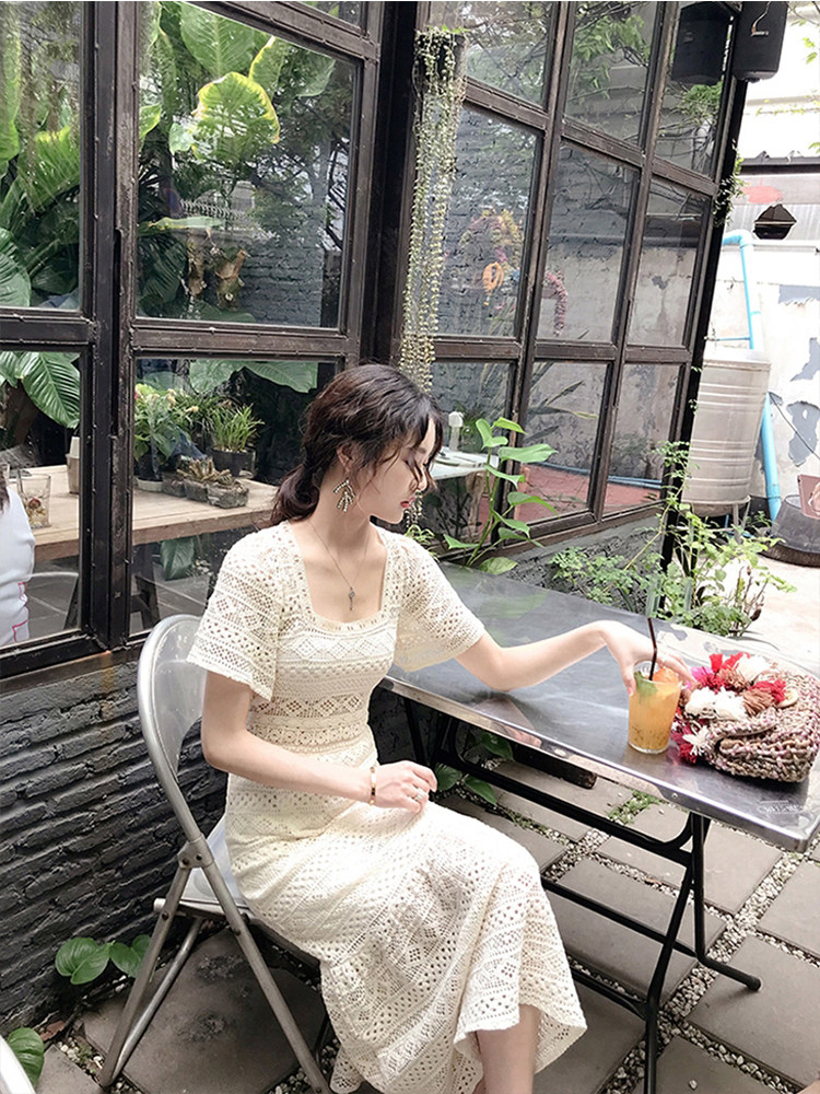 ロングワンピース レース 透かし編み総レースの優雅な半袖ロングワンピース
