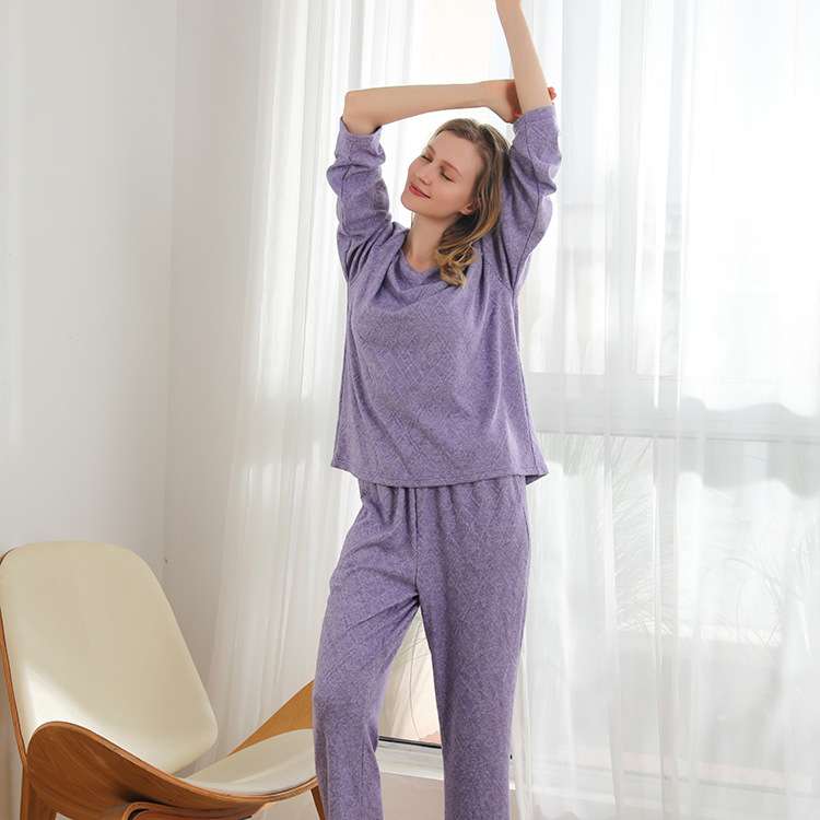 https://fulmo-img-server.com/lovely-wear/0915397a6d5a4b898ba1e4670c14dd9b.jepg